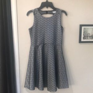 Girl’s Black & white Dress